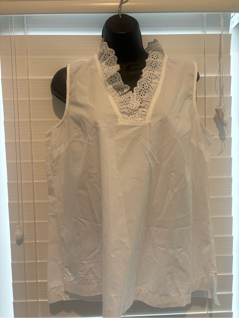 crown & ivy White Eyelet V-Neck Sleeveless Blouse